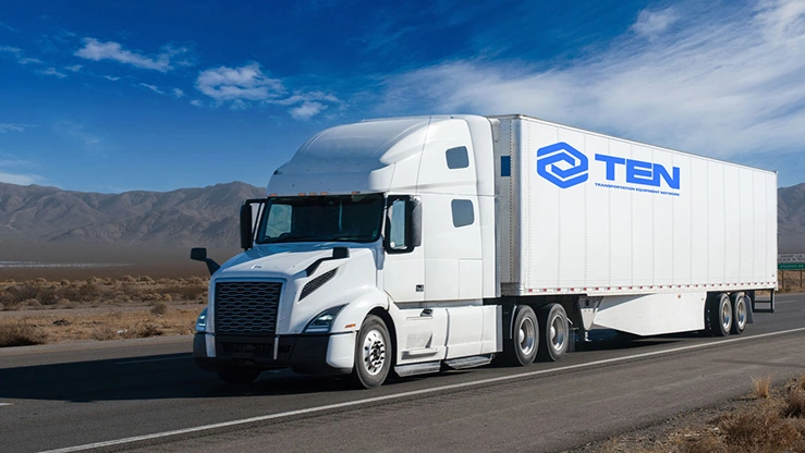 TEN Truck on road